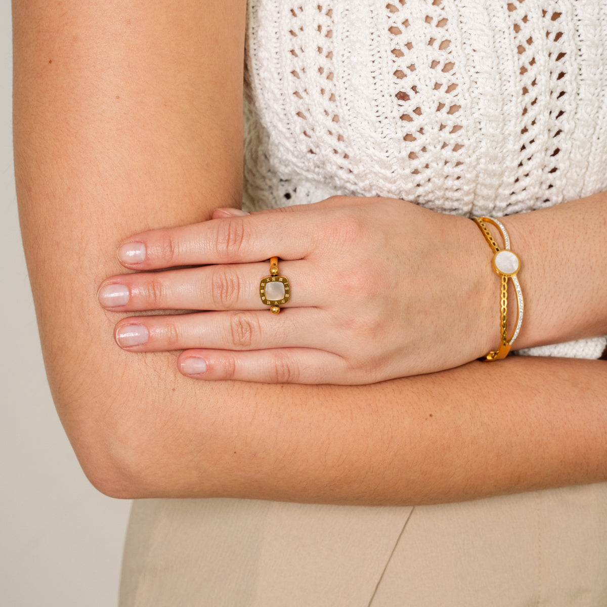 Square Rotatable Numeral Pendant Ring - Gold Tone
