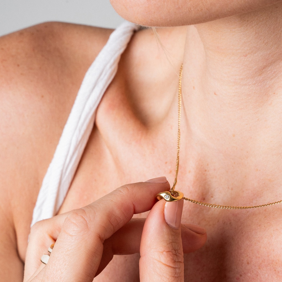Pyroni Pendant Necklace - Gold Tone