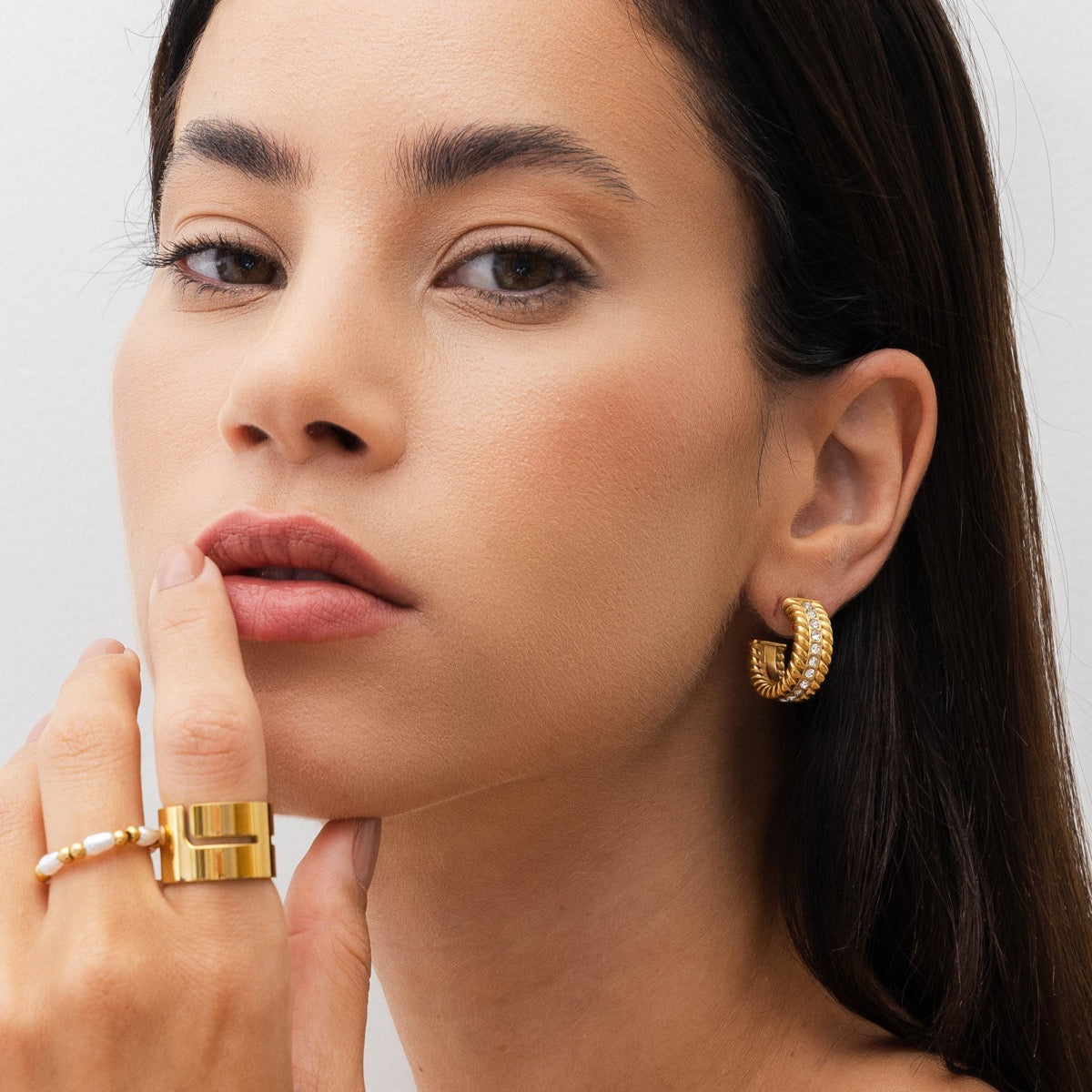 Curb Chain Stone Hoop Earrings - Gold Tone