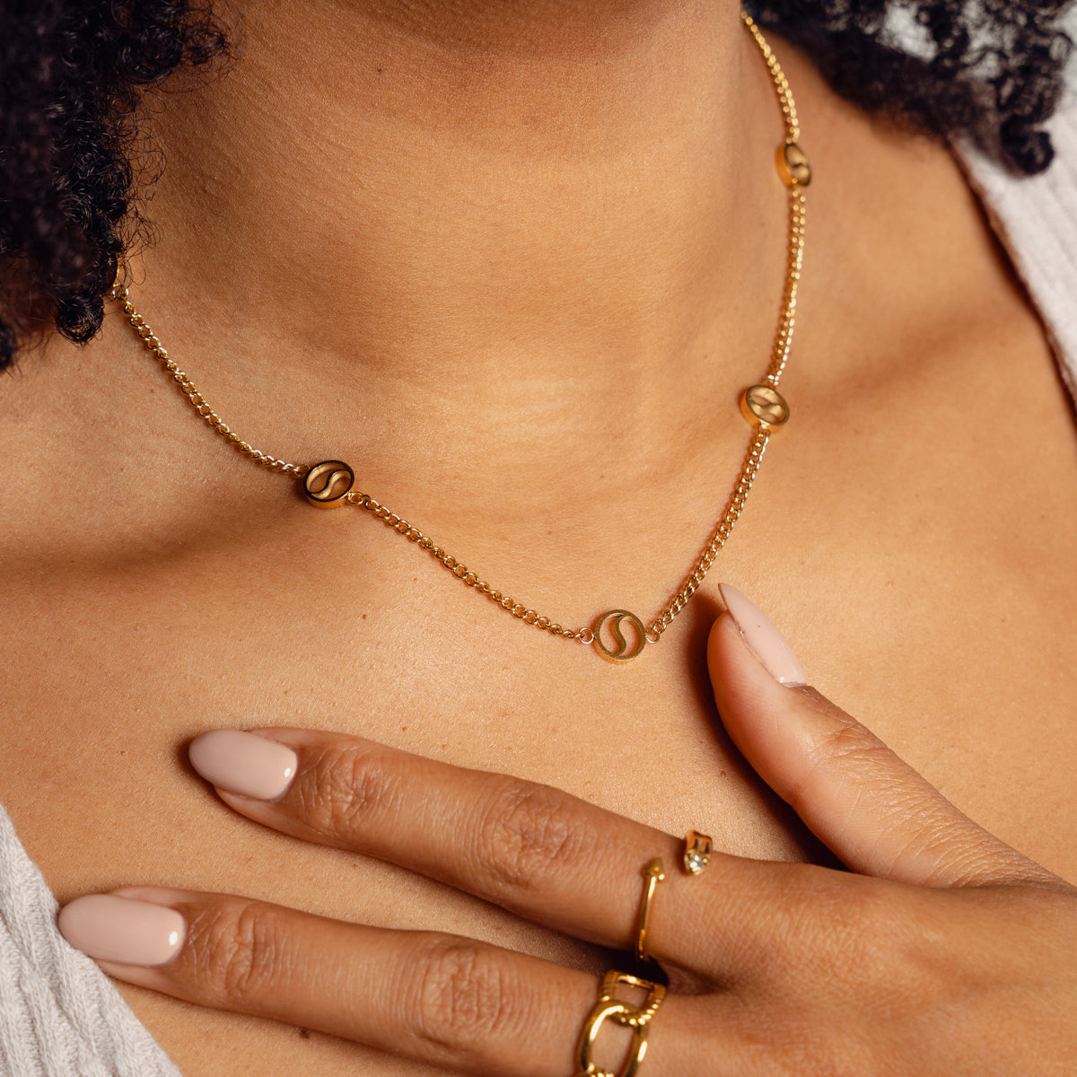 Sierra Pendant Necklace - Gold Tone