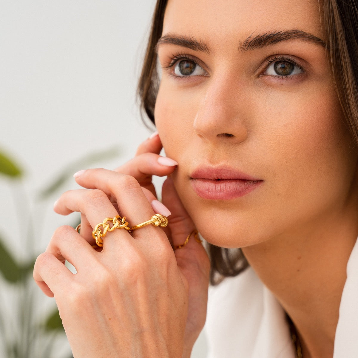 Adjustable Size Curb Ring - Gold Tone