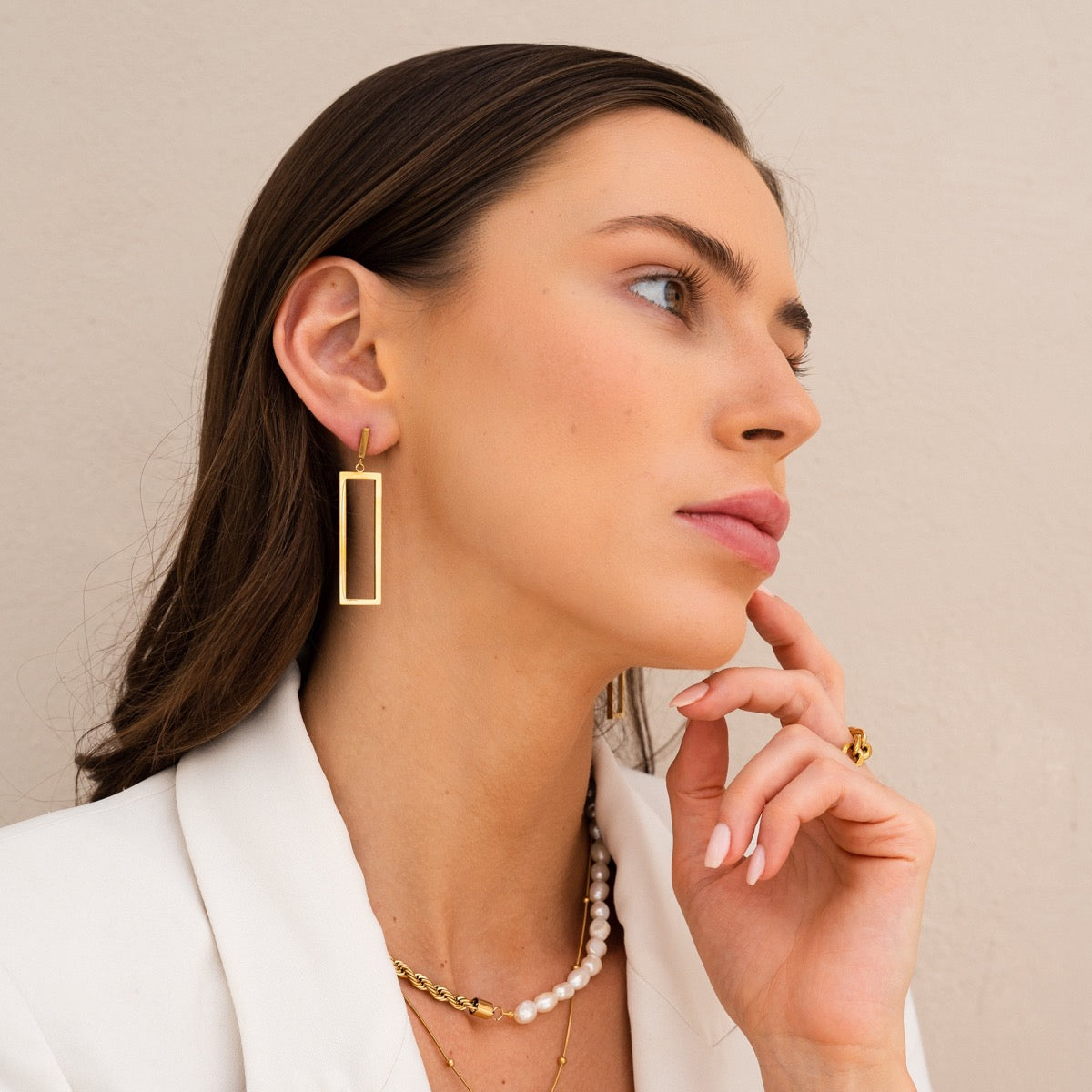 Minimal Rectangle Dangle Earrings - Gold Tone