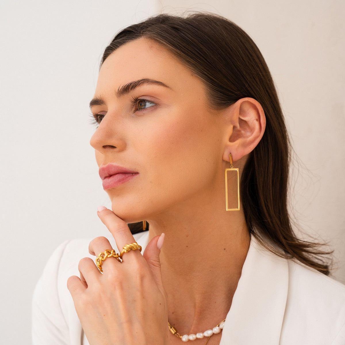 Minimal Rectangle Dangle Earrings - Gold Tone