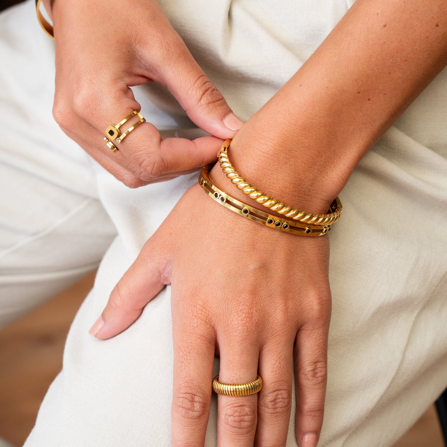Arana Bangle Bracelet - Gold Tone