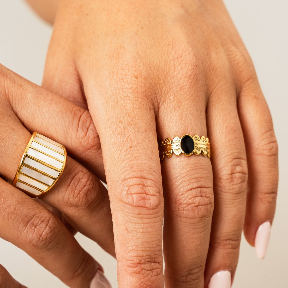 Colloseum Chunky Ring - Gold Tone