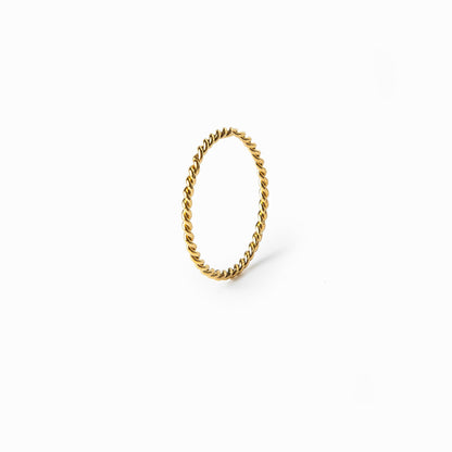 Thin Rope Twist Chain Ring - Gold Tone