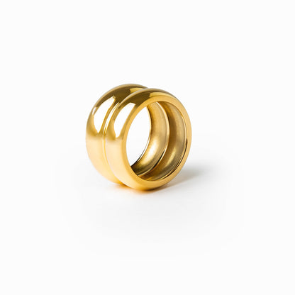Metera Chunky Ring - Gold Tone