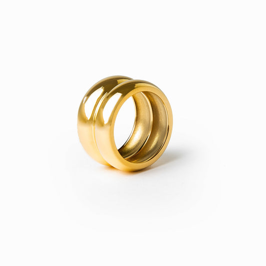 Metera Chunky Ring - Gold Tone