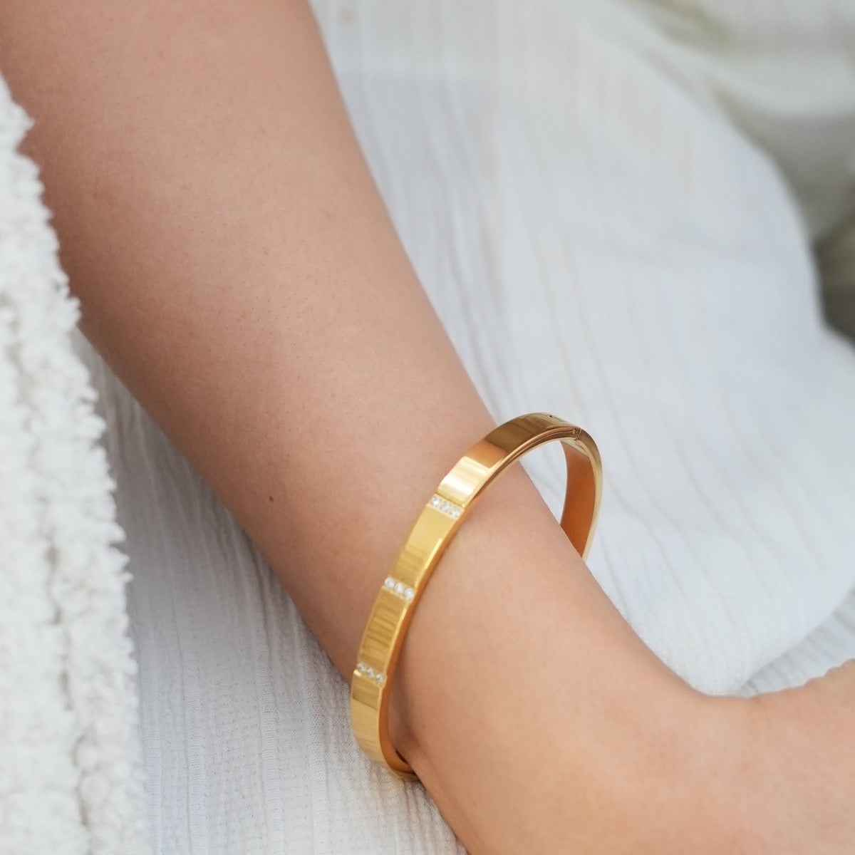 Linear Stone Bangle Bracelet - Gold Tone