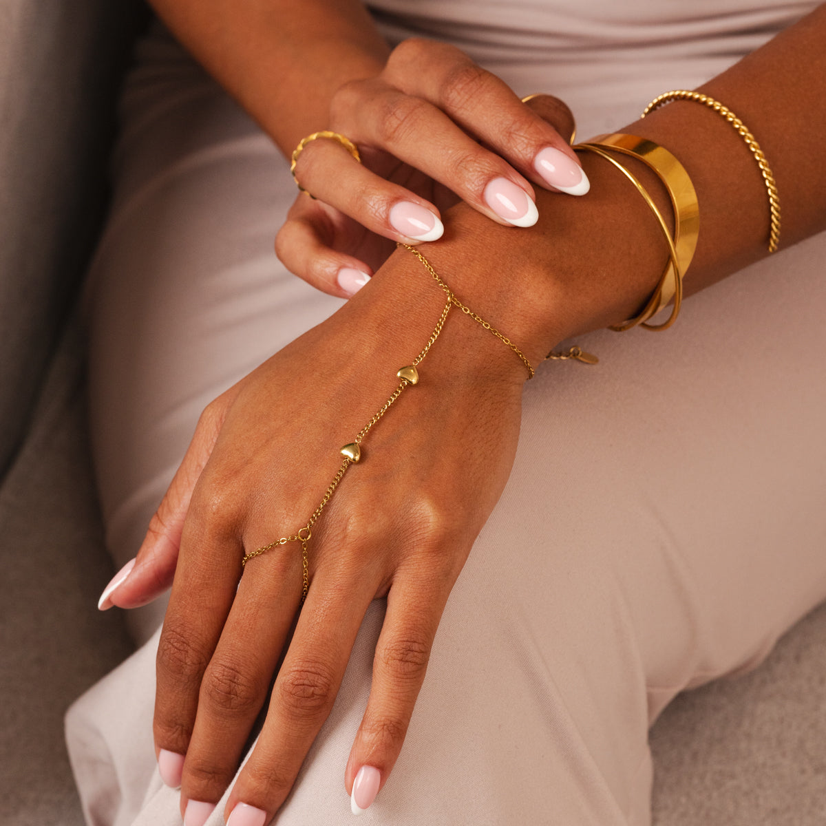 Hearts Hand Chain - Gold Tone