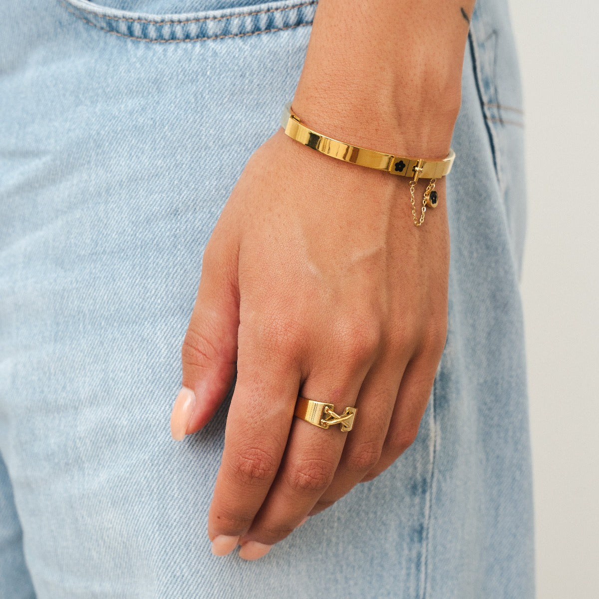 Corset Ring - Gold Tone