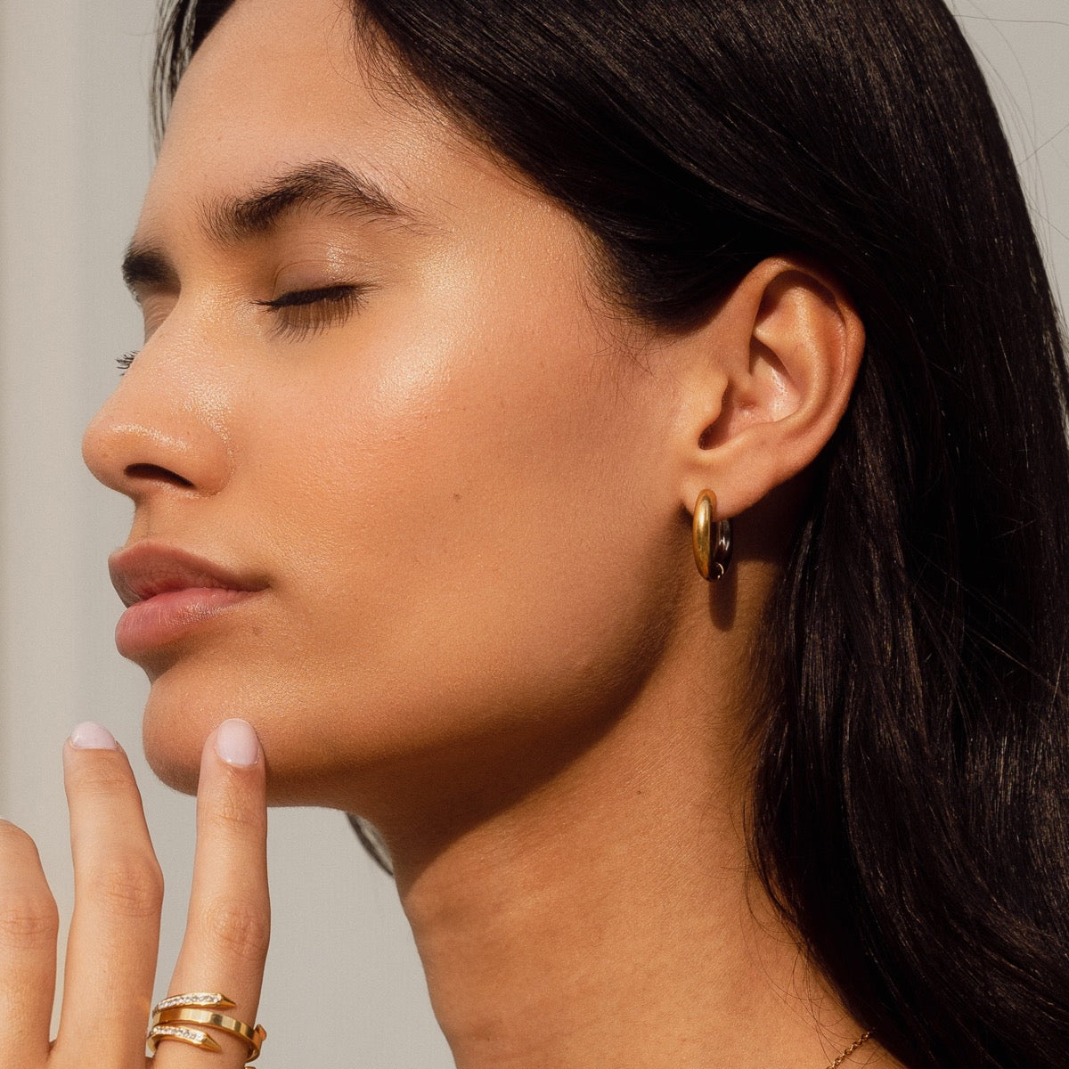 Contrast Hoop Earrings - Gold Tone/Silver