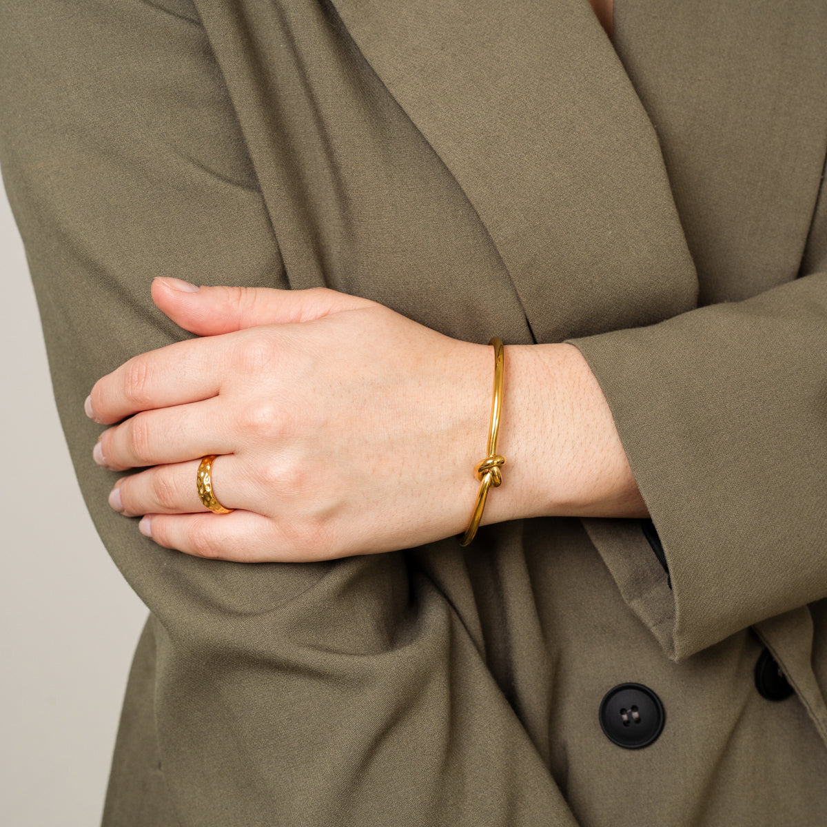 Sydney Ring - Gold Tone