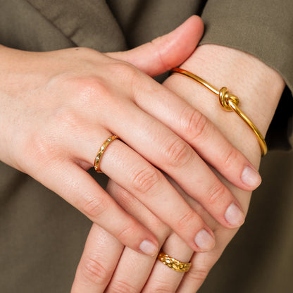 Sorrento Stone Ring - Gold Tone