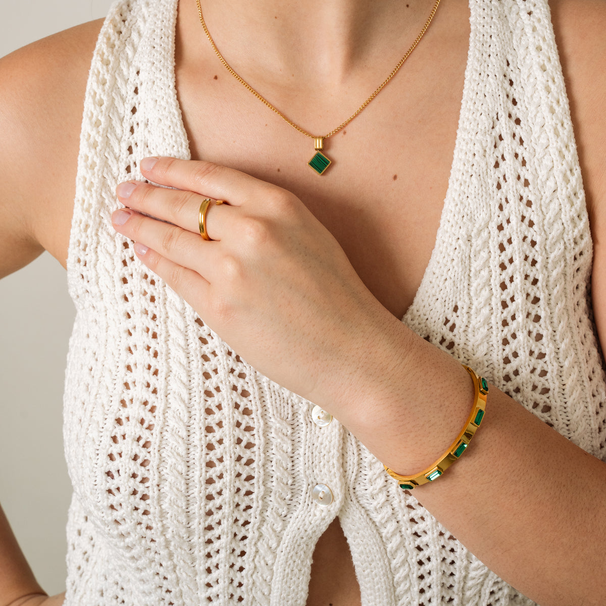 Cubic Stone Bracelet - Gold Tone/Green