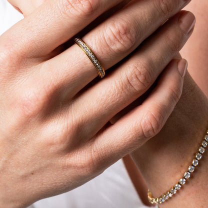 Rotatable Stone Ring - Gold Tone