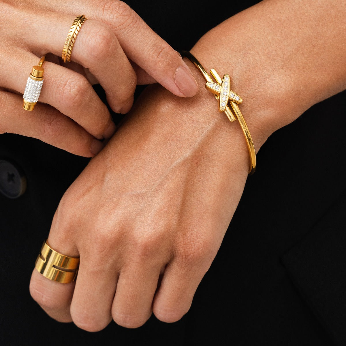 Marni Chunky Ring - Gold Tone