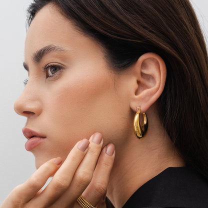 Clara Hoop Earrings - Gold Tone