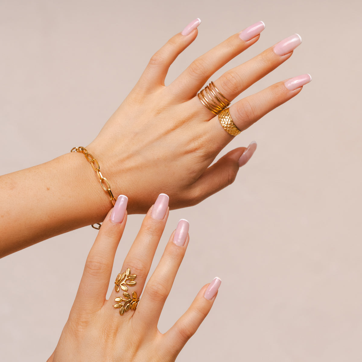 Olive Twist Adjustable Ring - Gold Tone