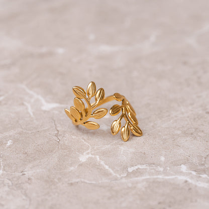 Olive Twist Adjustable Ring - Gold Tone