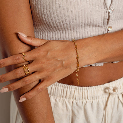 Tablet Clip Chain Bracelet - Gold Tone