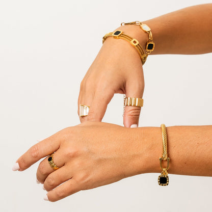 Square Onyx Pendant Bracelet - Gold Tone