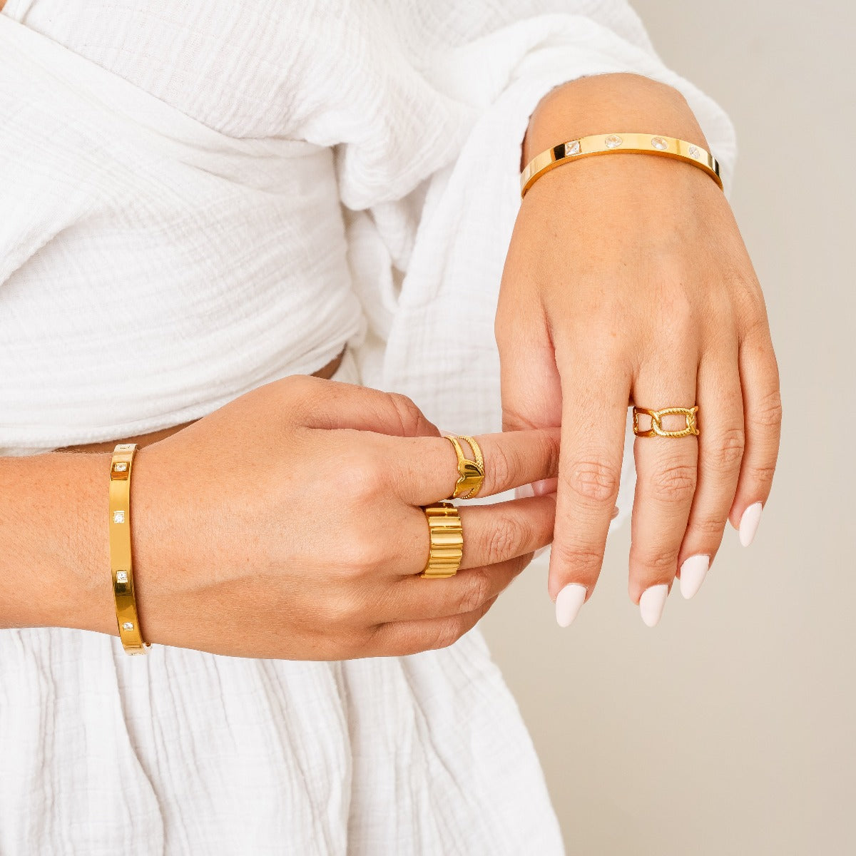 Box Stone Bracelet - Gold Tone